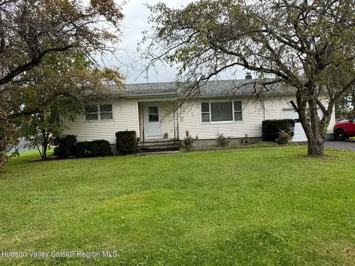 15 Apple Blossom Lane, Coxsackie, NY 12192 - #1