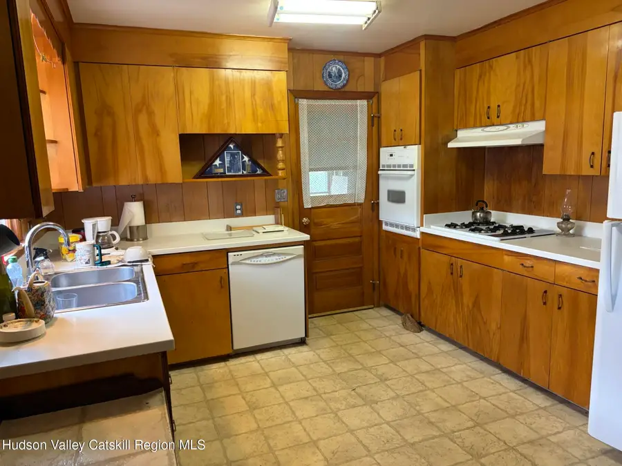15 Apple Blossom Lane, Coxsackie, NY 12192 - #3