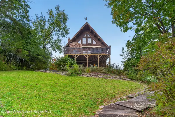 60 Brom Bones Lane, Athens, NY 12015