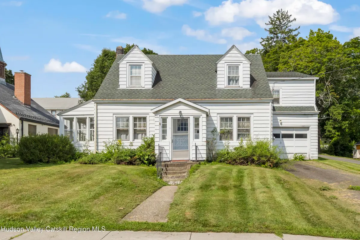 9 Church Avenue, Germantown, NY 12526 - #1