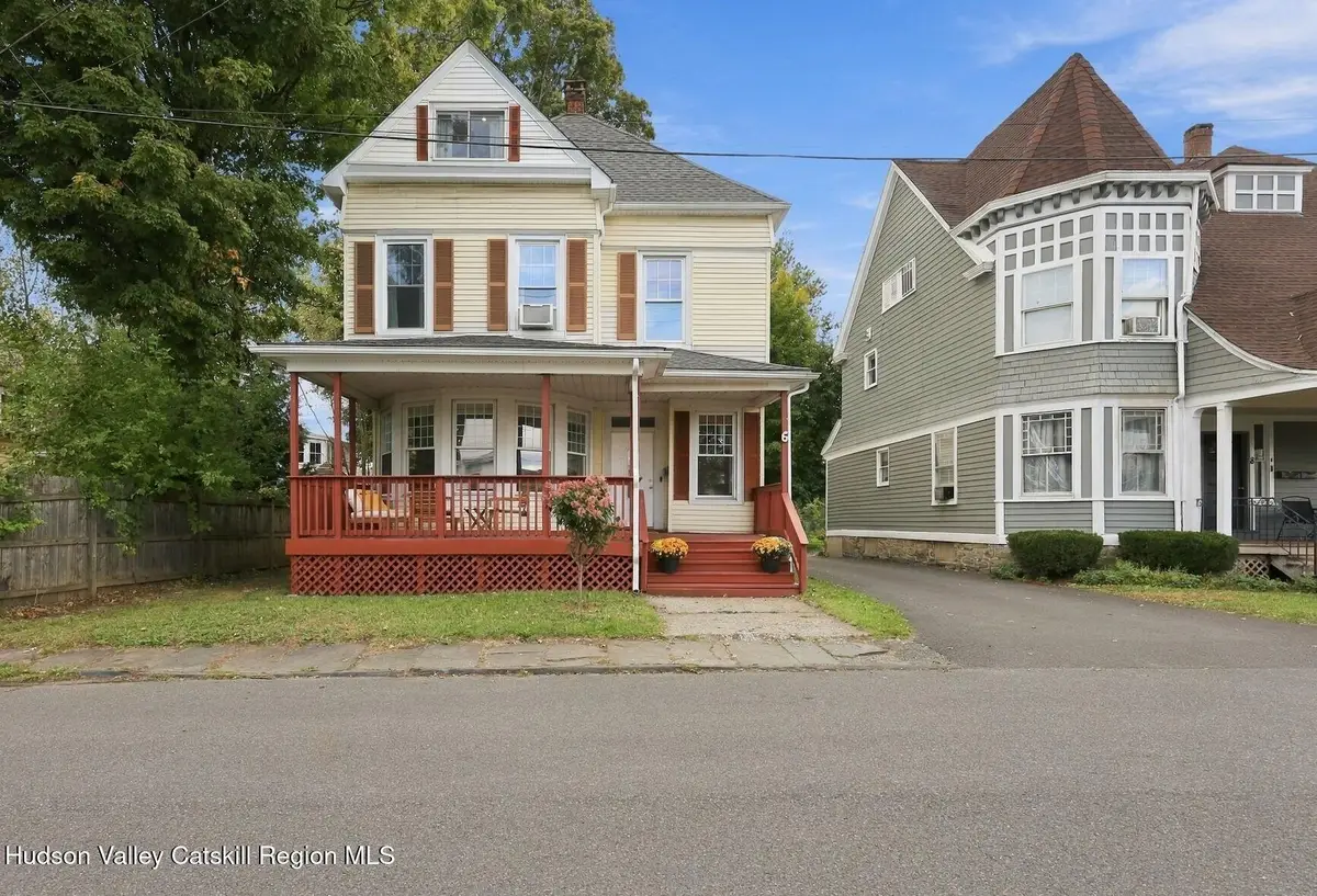 6 Saint James Court, Kingston, NY 12401 - #1