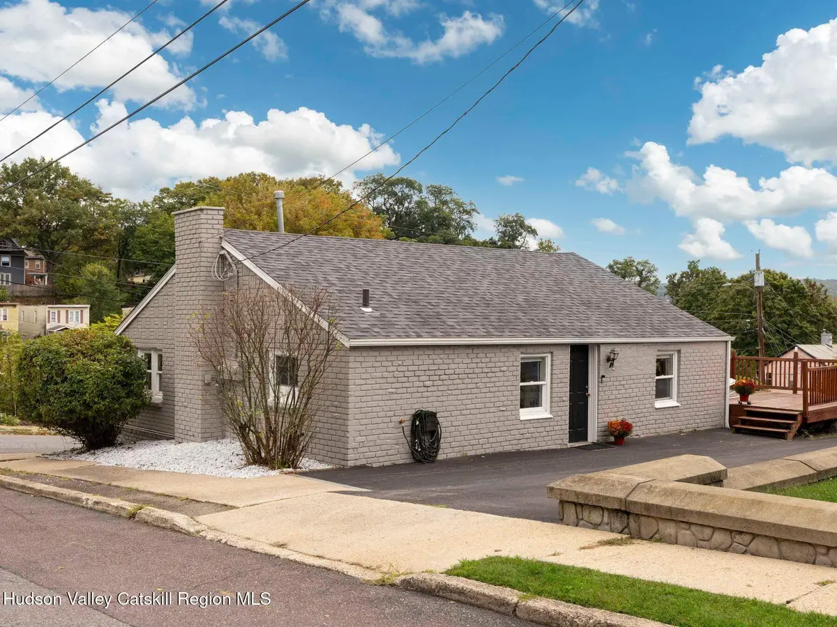 35 Sycamore Street, Kingston, NY 12401 - #1
