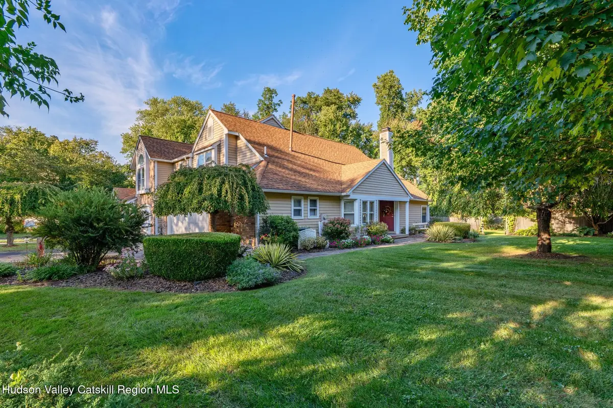 1 Cottonwood Circle, Saugerties, NY 12477 - #1