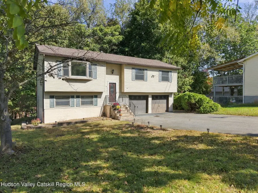 10 Van Wagner Road, Highland, NY 12528 - #2