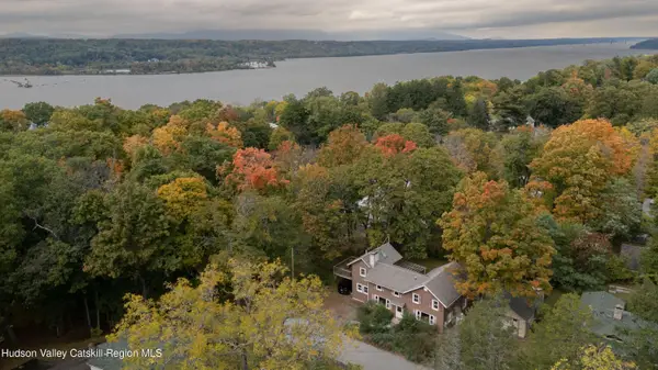 19 Russell Avenue, Rhinecliff, NY 12572