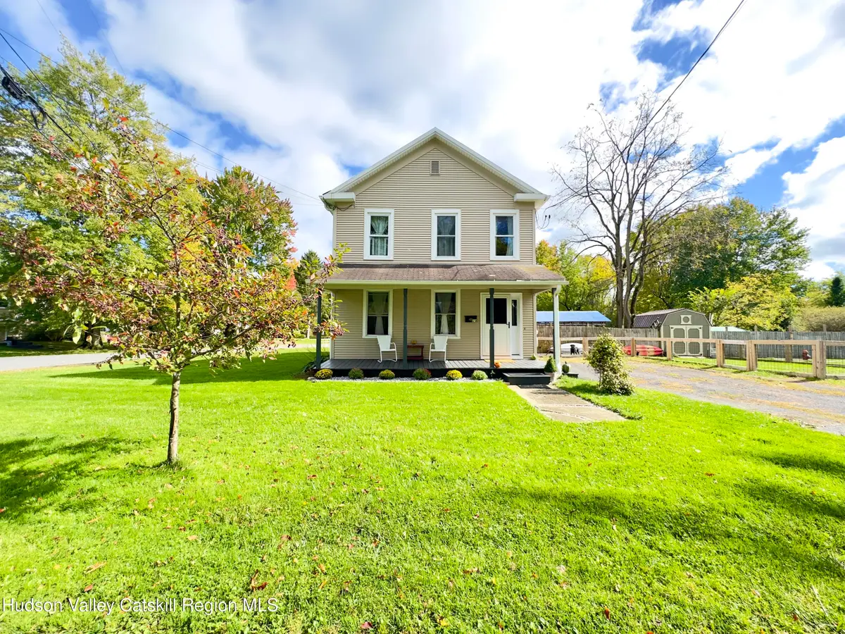 29 N Vernon Street, Athens, NY 12015 - #1