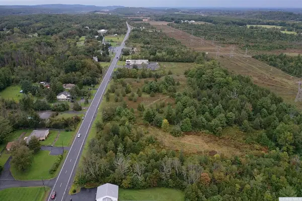 9676 Route 9w, Athens, NY 12015