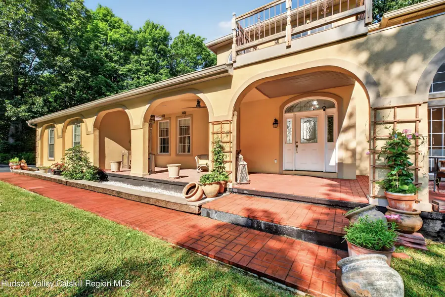 5 Harvey Way, Newburgh, NY 12550 - #3