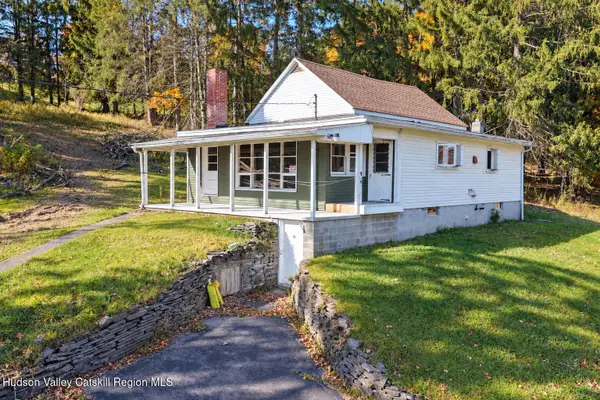 505 High Hill Road, Coxsackie, NY 12051