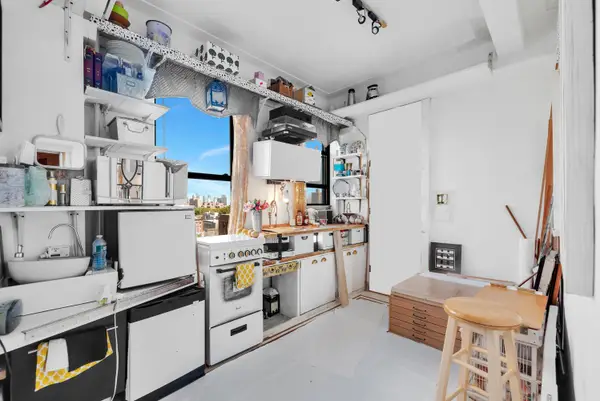 172 E 4th Street #8G, Manhattan, NY 10009