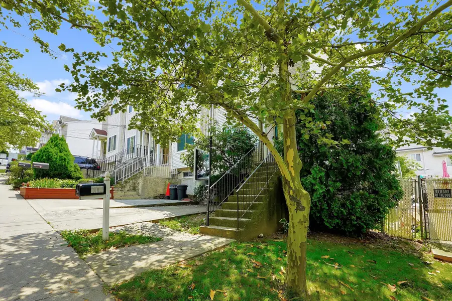 110 Arnold Street, Staten Island, NY 10301 - #2