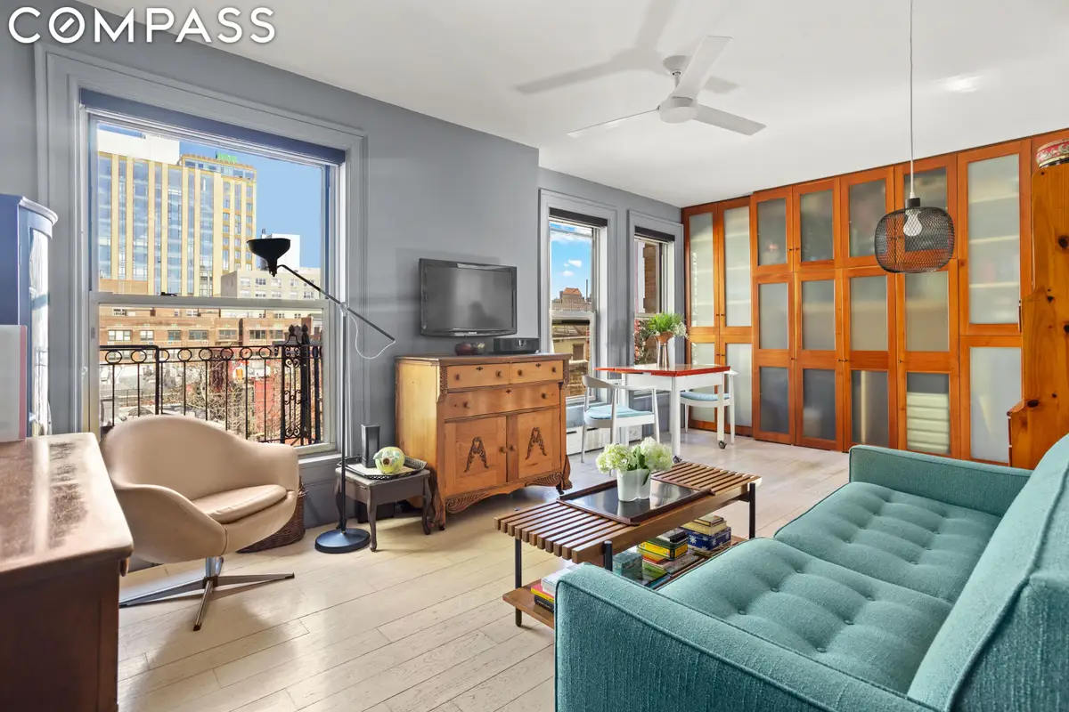 210 E 17th Street #6A, Manhattan, NY 10003 - #1