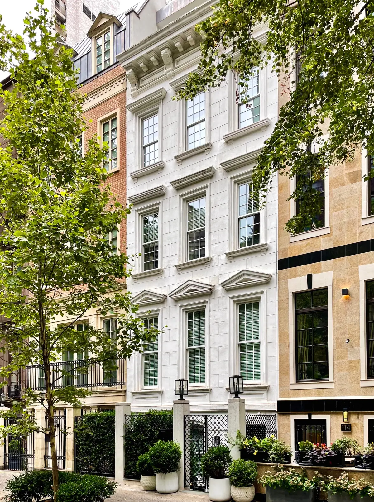 116 E 61st Street, Manhattan, NY 10021 - #1