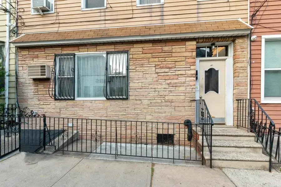 181 N 8th Street, Brooklyn, NY 11211 - #1