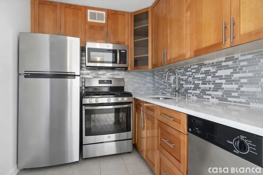 118-18 Union Turnpike #10-C, Queens, NY 11415 - #3