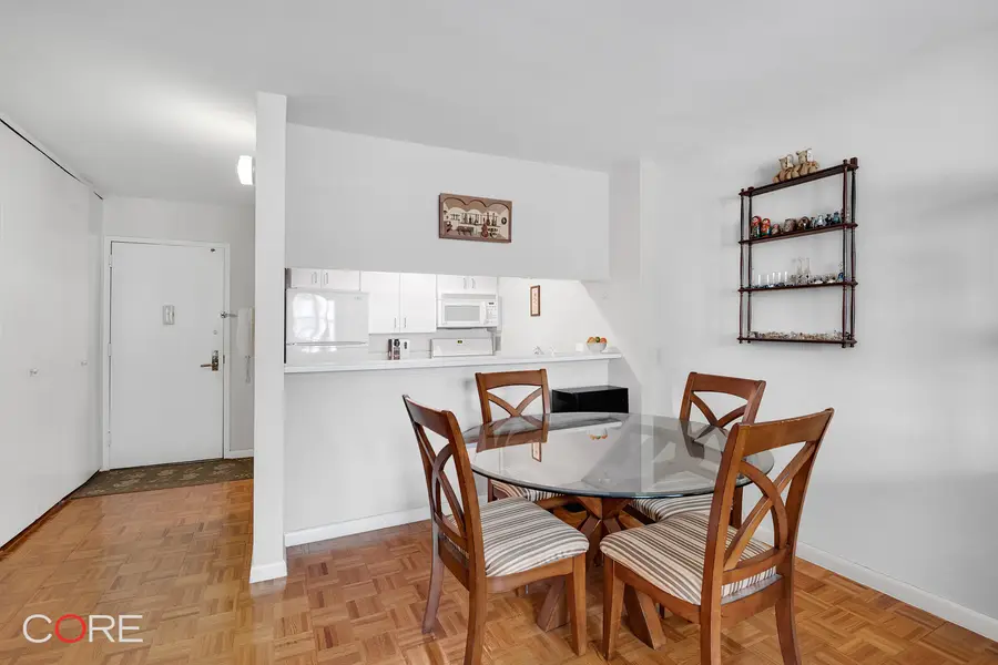 2250 Broadway #3J, Manhattan, NY 10024 - #2