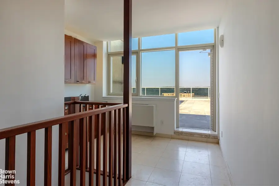 640 W 237th Street #20B, Bronx, NY 10463 - #3