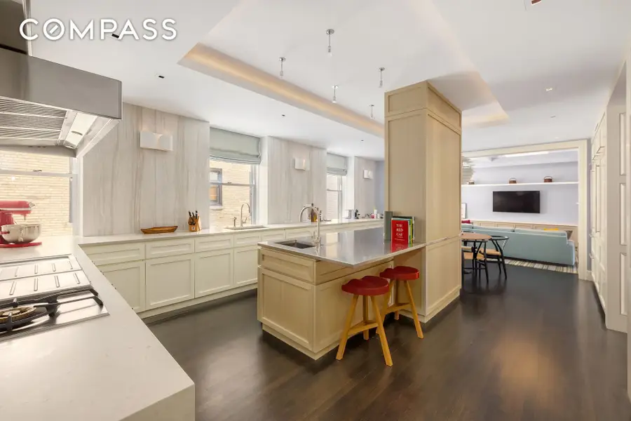 33 E 70th Street #6F, Manhattan, NY 10021 - #3