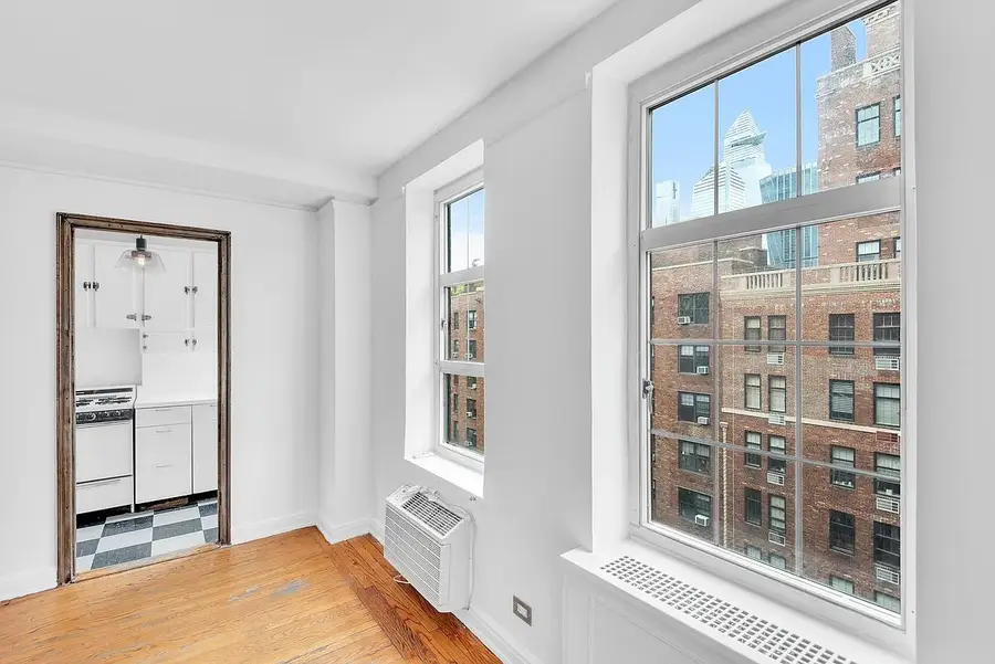 405 W 23rd Street #16I, Manhattan, NY 10011 - #3