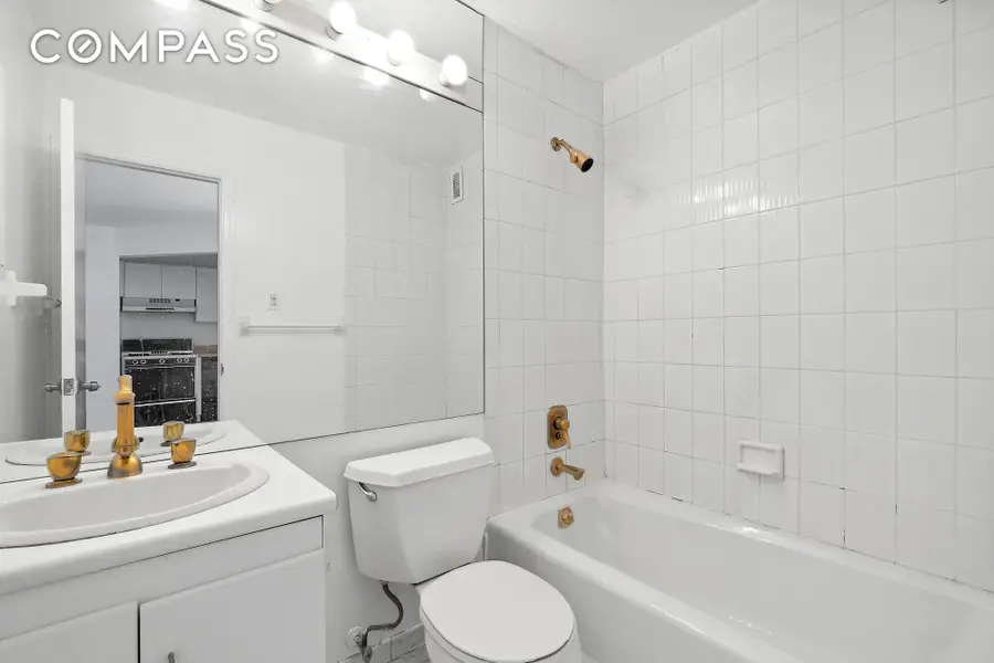 222 W 14th Street #11C, Manhattan, NY 10011 - #3