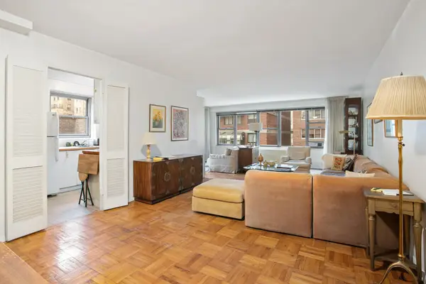 360 E 72nd Street #B804, Manhattan, NY 10021
