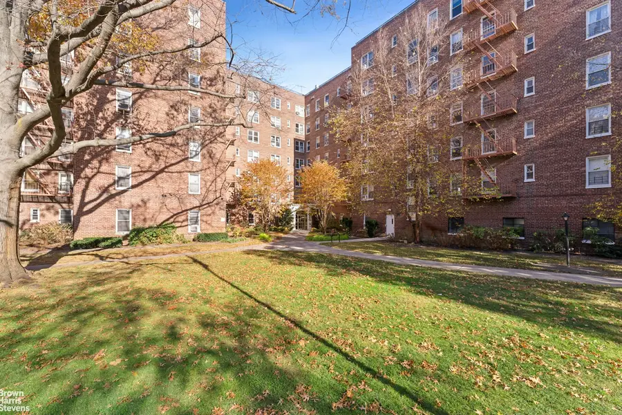 72-81 113th Street #5D, Queens, NY 11375 - #3