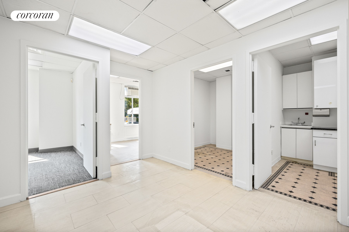 211 Central Park W #1D, Manhattan, NY 10024 - #1