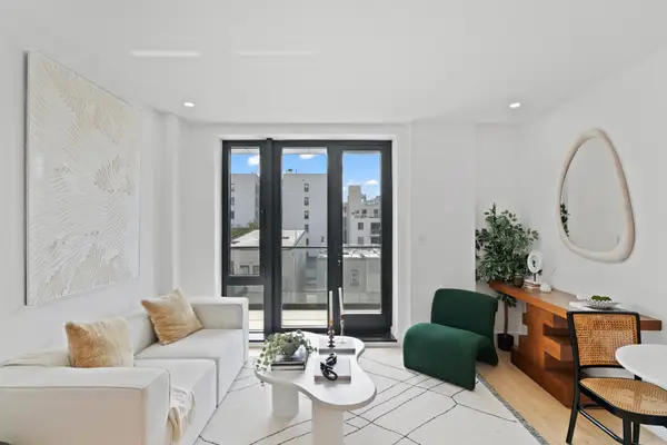 27-23 Crescent Street #3-D, Queens, NY 11102