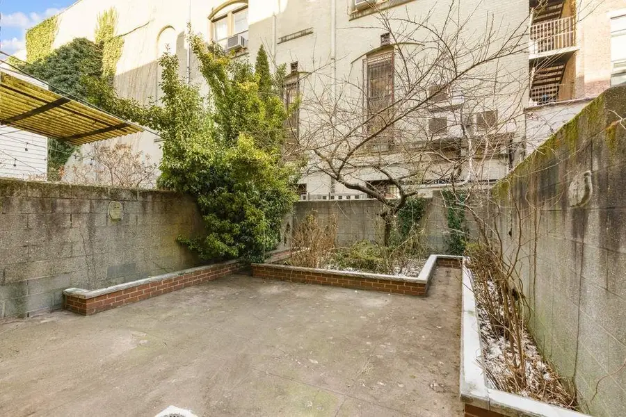 117 W 75th Street #TWNH, Manhattan, NY 10023 - #3