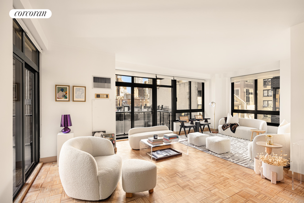 100 United Nations Plaza #7G, Manhattan, NY 10017