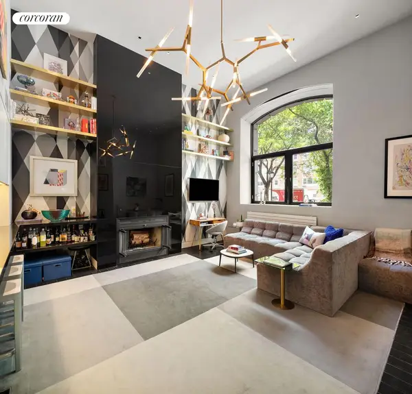 196 6th Avenue #1A, Manhattan, NY 10013