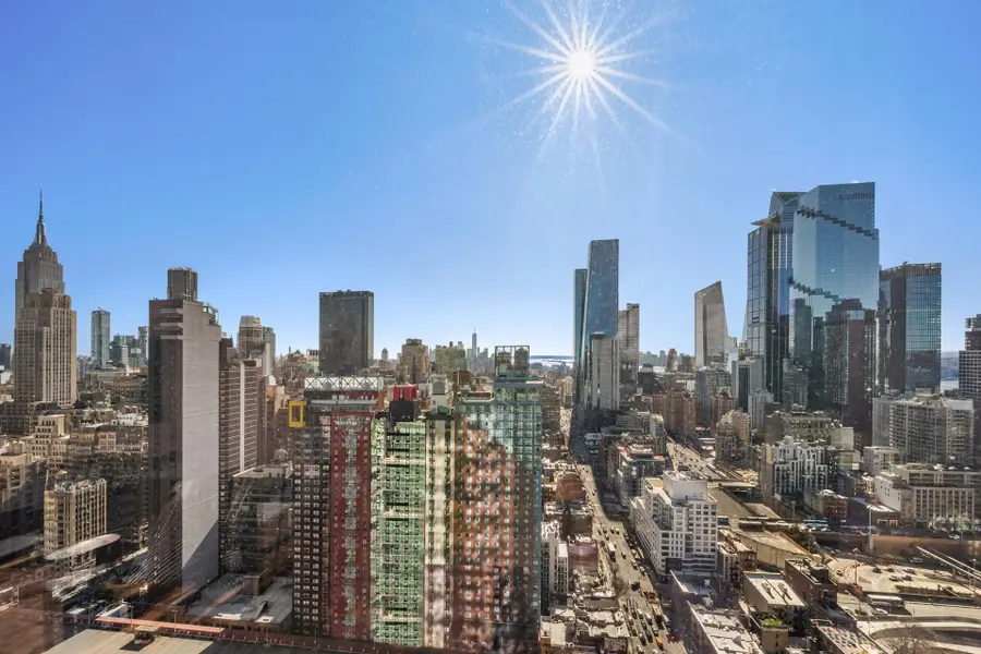 350 W 42nd Street #37H, Manhattan, NY 10036 - #3