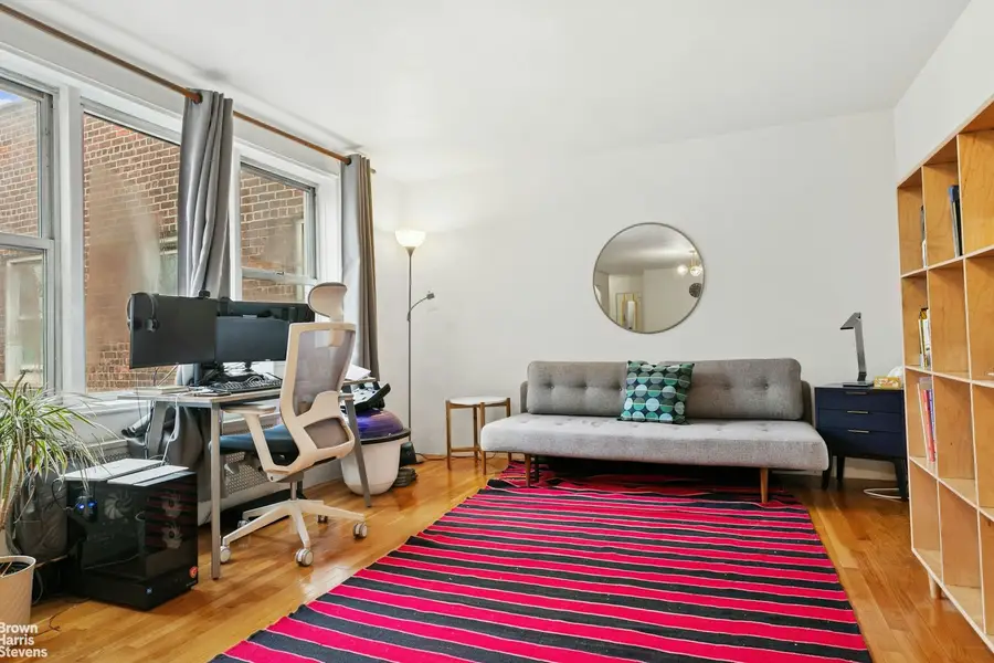 180 Van Cortlandt Park S #6J, Bronx, NY 10463 - #2