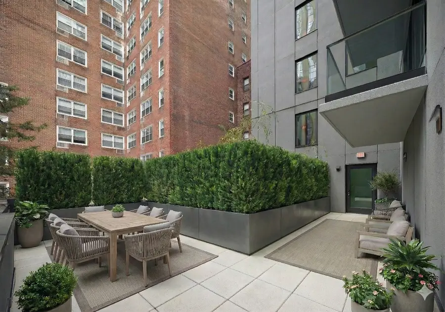 200 E 20th Street #2C, Manhattan, NY 10003 - #2