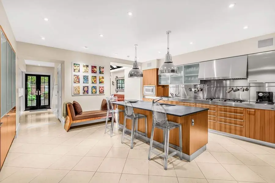 19 E 92nd Street, Manhattan, NY 10128 - #3