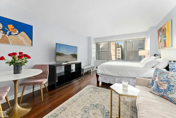 10 W 15th Street #924, Manhattan, NY 10011