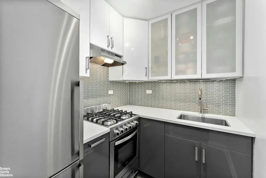 10 W 15th Street #924, Manhattan, NY 10011 - #3