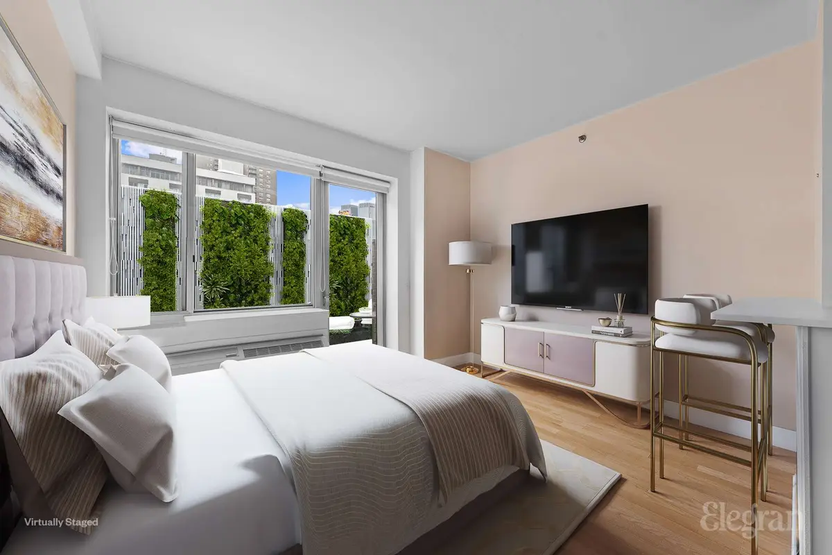 505 W 47th Street #1-FN, Manhattan, NY 10036 - #1