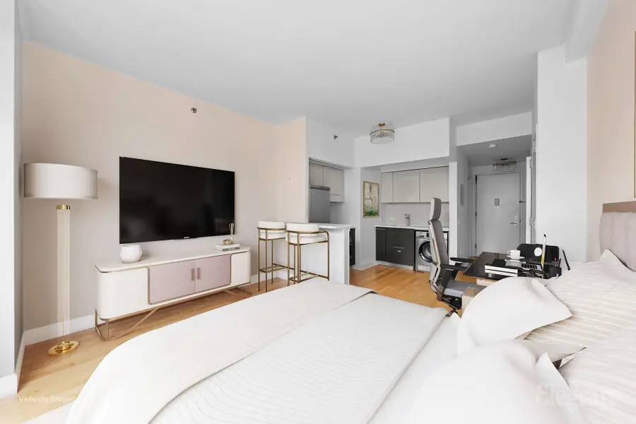 505 W 47th Street #1-FN, Manhattan, NY 10036 - #2