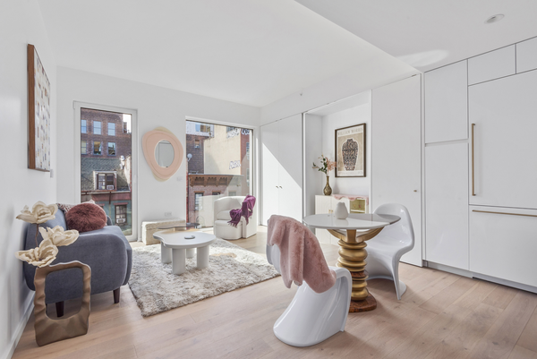 330 Grand Street #3A, Manhattan, NY 10002