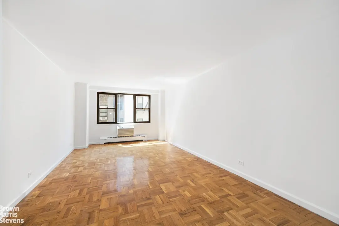 230 E 15th Street #5J, Manhattan, NY 10003 - #1