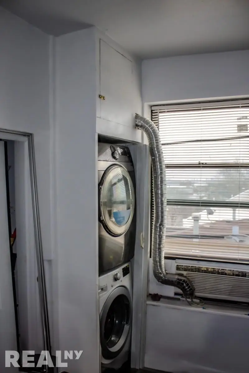 645 Barretto Street #3G, Bronx, NY 10474 - #3