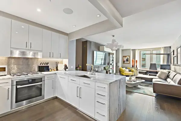 50 Riverside Boulevard #11-H, Manhattan, NY 10069