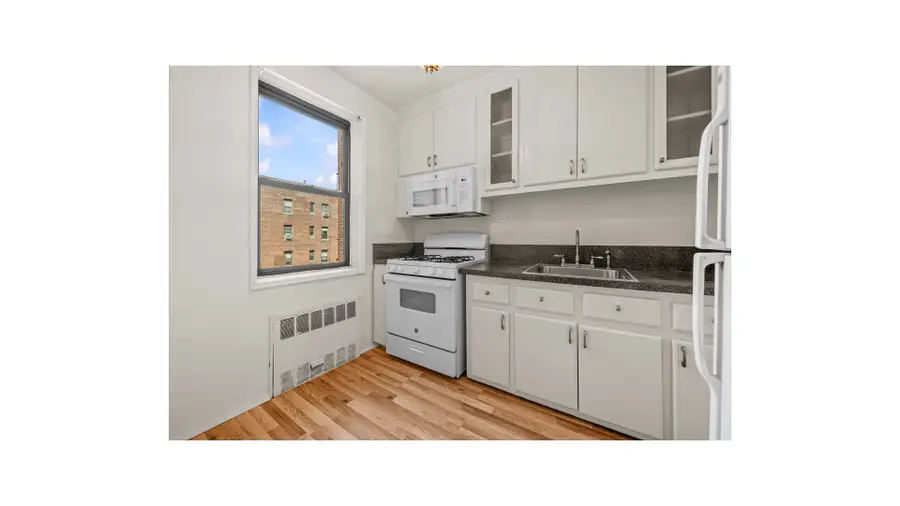 3601 Johnson Avenue #5K, Bronx, NY 10463 - #2