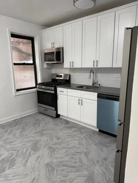 221 E 18th Street #1E, Brooklyn, NY 11226 - #2