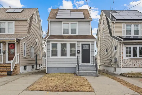 216-08 115th Road, Queens, NY 11411