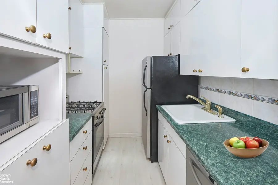 225 E 76th Street #4A, Manhattan, NY 10021 - #3