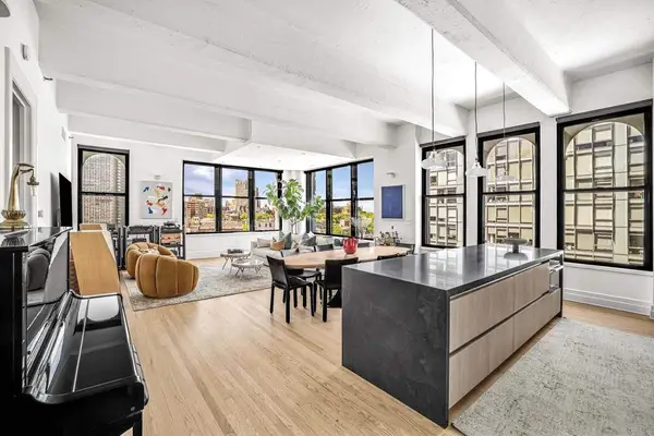 30 Main Street #11F, Brooklyn, NY 11201