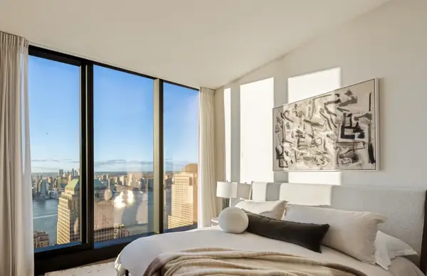 125 Greenwich Street #61F, Manhattan, NY 10006