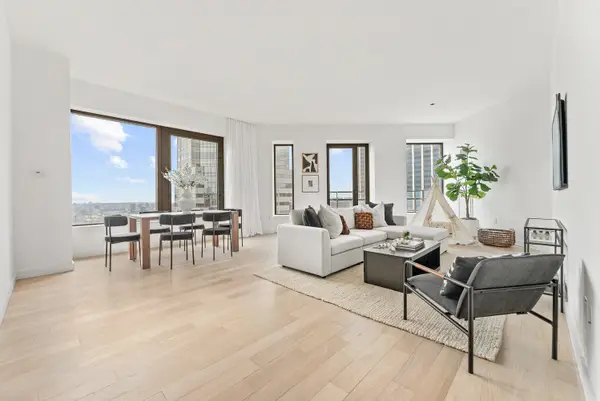 75 Wall Street #34C, Manhattan, NY 10005